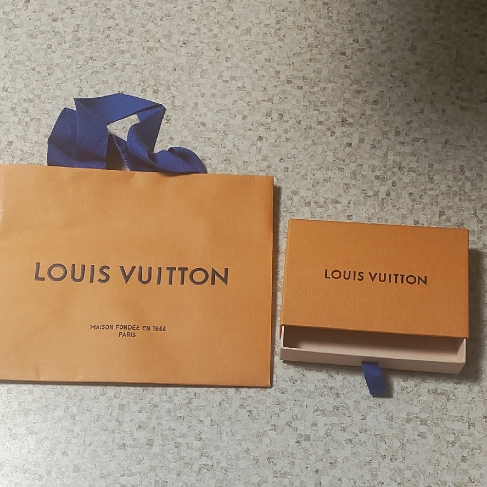 Louis Vuitton Orange and Blue Gift Set